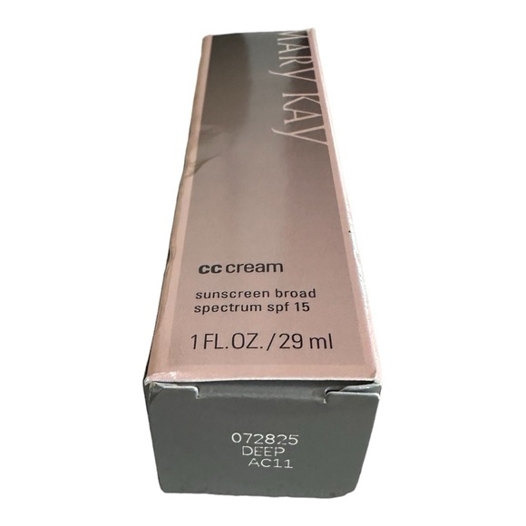 NIB MaryKay CC Cream Sunscreen Broad Spectrum SPF15 Makeup Foundation Face Cream - Picture 10 of 11